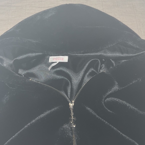 Eggie black faux fur jacket. - Picture 6 of 7